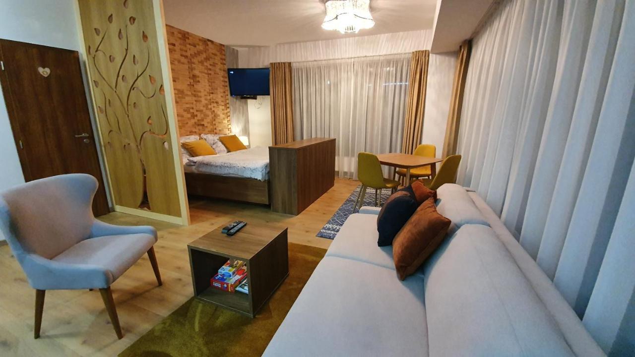 Rodinny Privatny Apartman A309 V Uplnom Centre Stareho Smokovca - Ticha Izba S Parkovanim Vysoké Tatry Dış mekan fotoğraf