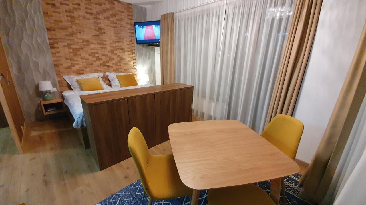 Rodinny Privatny Apartman A309 V Uplnom Centre Stareho Smokovca - Ticha Izba S Parkovanim Vysoké Tatry Dış mekan fotoğraf
